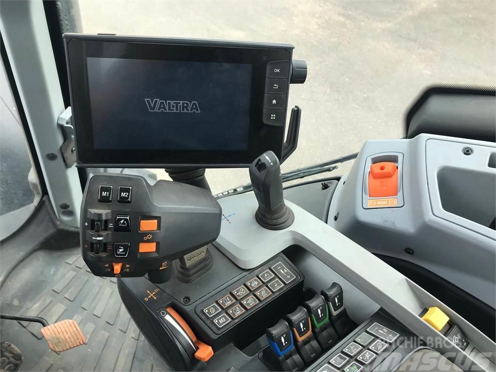 Valtra T254V Tractores