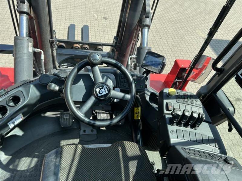 Kalmar DCG90-6 Camiones diesel