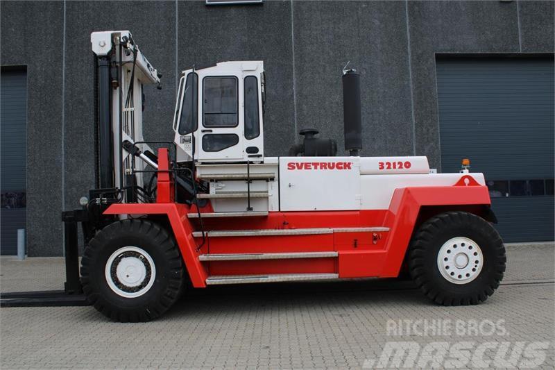 Svetruck 32120-50 Camiones diesel