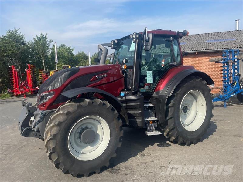 Valtra T255V 2A1 Tractores