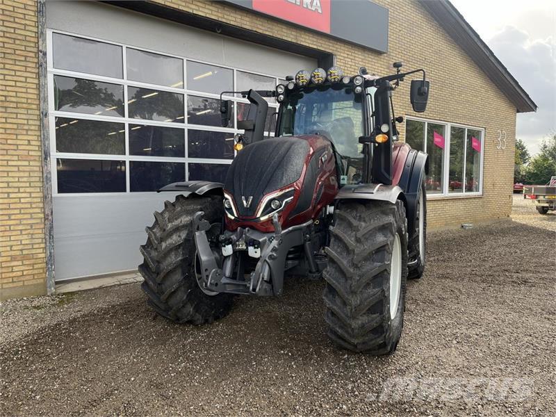 Valtra T255V 2A1 Tractores