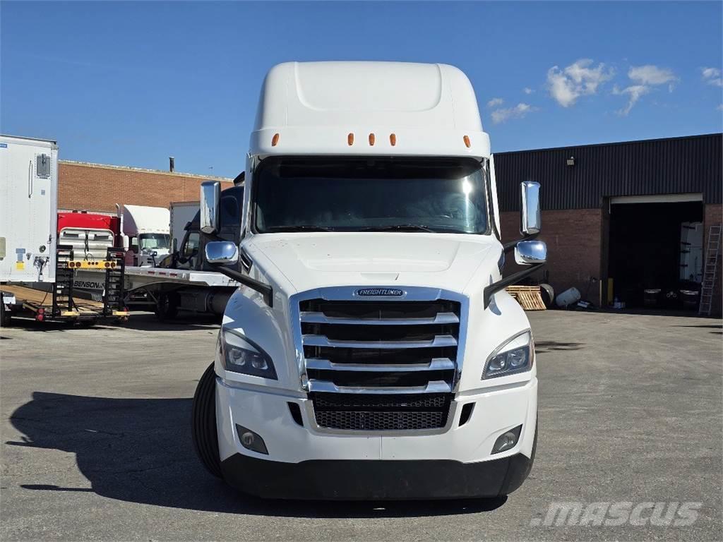 Freightliner CASCADIA Camiones tractor