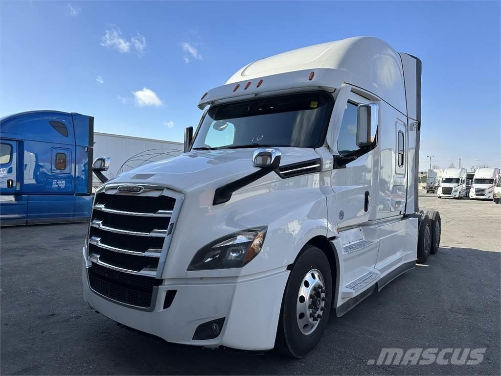 Freightliner CASCADIA Camiones tractor