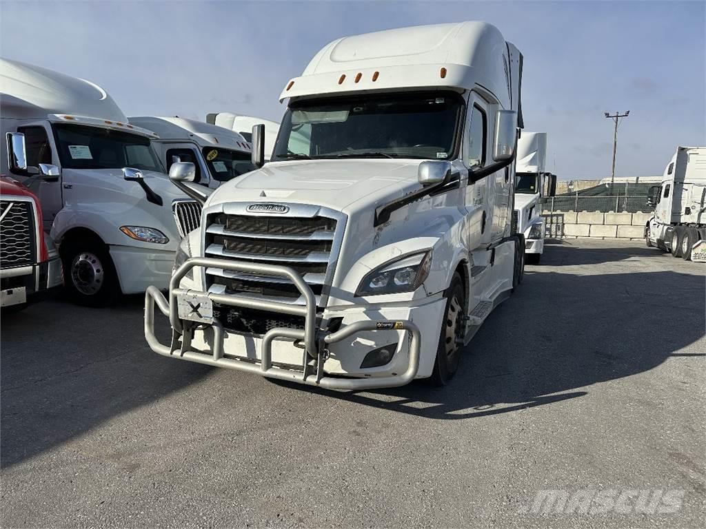 Freightliner CASCADIA Camiones tractor