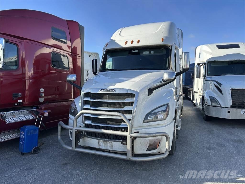 Freightliner CASCADIA Camiones tractor