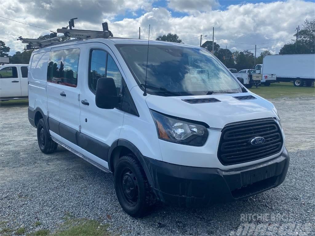 Ford Transit Otros