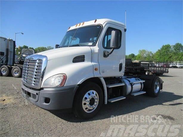 Freightliner Cascadia Otros