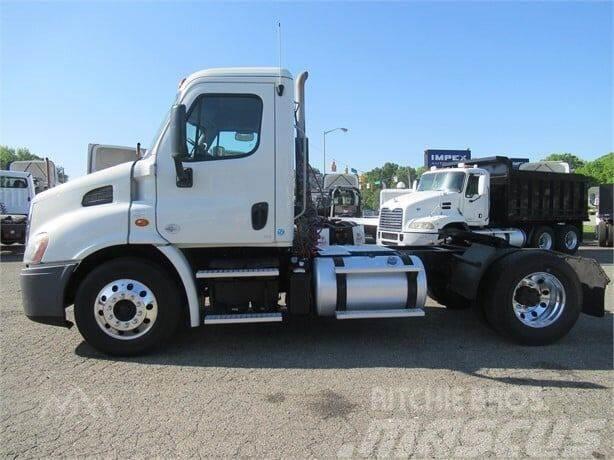 Freightliner Cascadia Otros