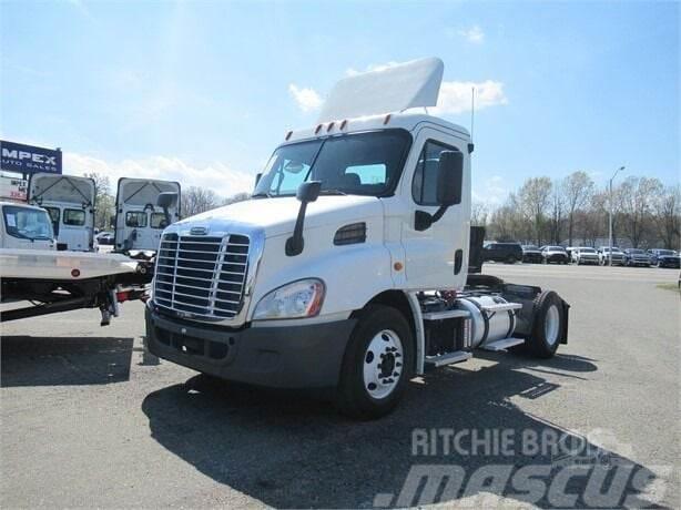 Freightliner Cascadia Otros