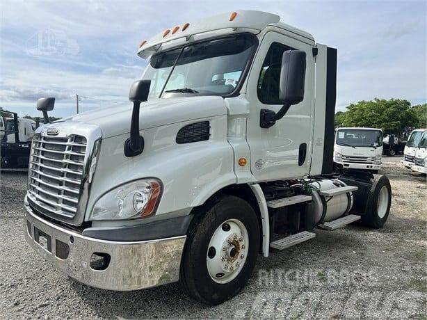 Freightliner Cascadia Otros