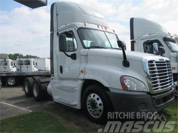 Freightliner Cascadia Otros