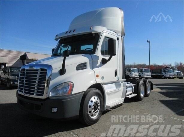 Freightliner Cascadia Otros