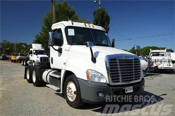 Freightliner Cascadia Otros