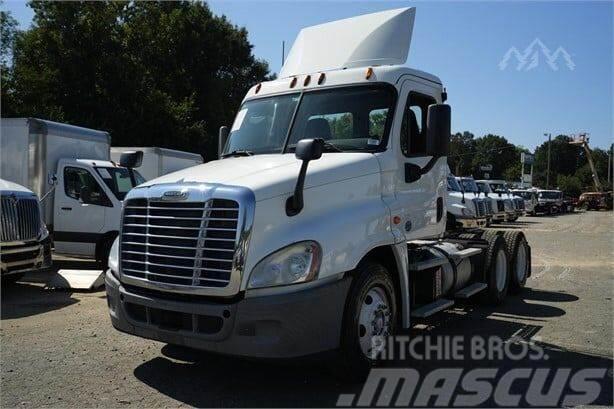 Freightliner Cascadia Otros