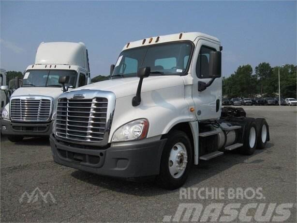 Freightliner Cascadia Otros