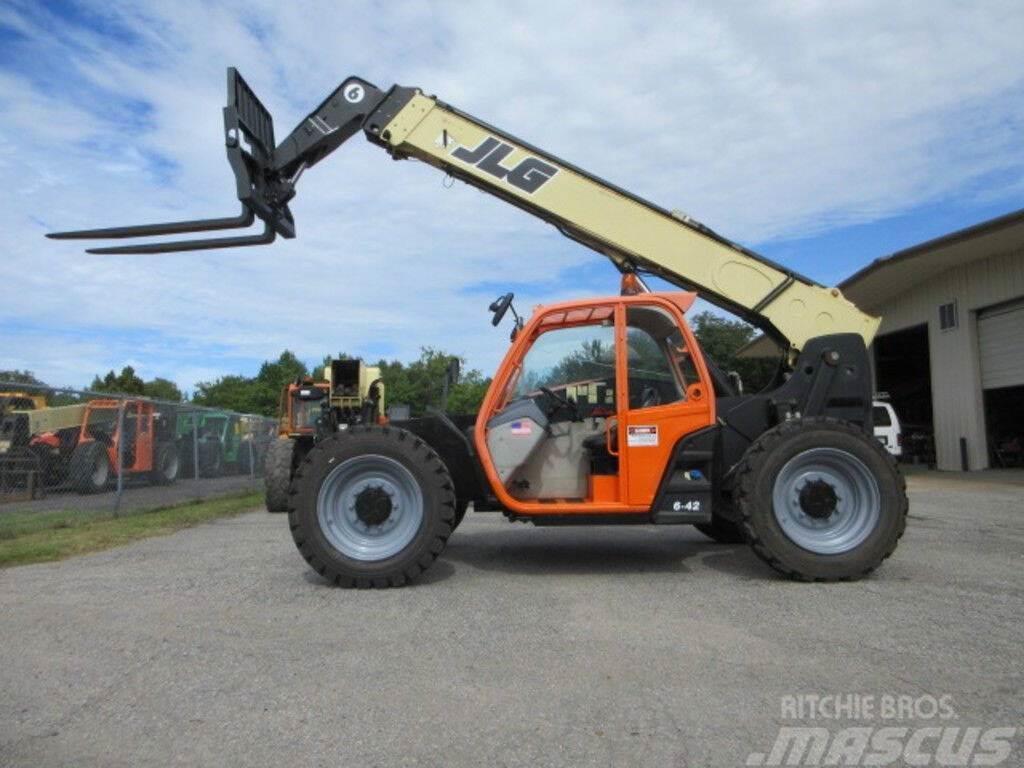 JLG 642 Otros