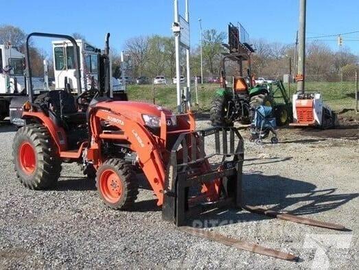 Kubota B2650 Otros