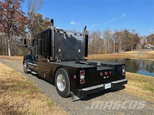 Peterbilt 335 Otros