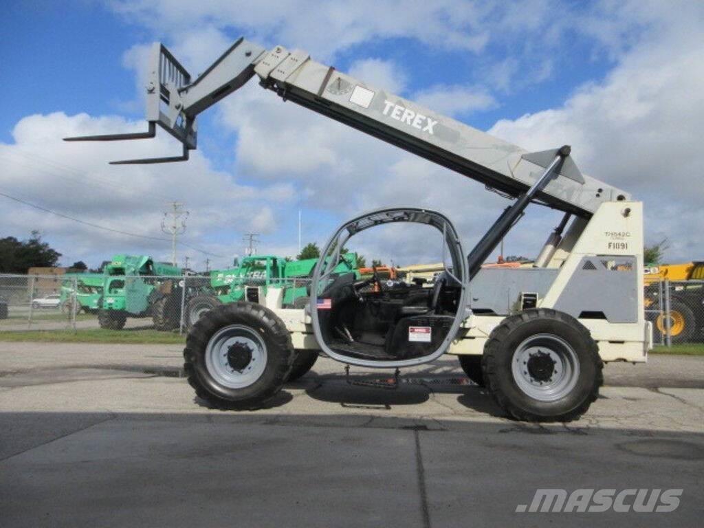 Terex TH842 Otros