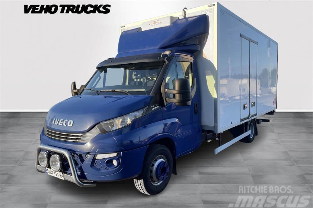 Iveco 70C18 Camiones con caja de remolque