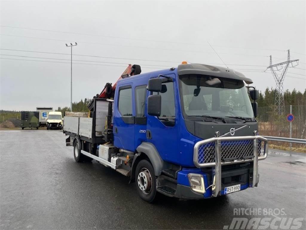 Volvo FL Camiones grúa