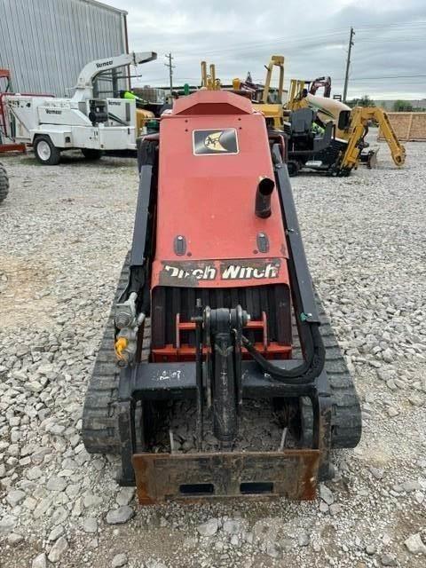 Ditch Witch SK850 Otros