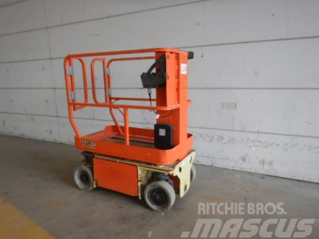 JLG 1230ES Plataformas con jaula de elevación