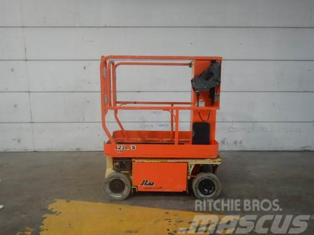 JLG 1230ES Plataformas con jaula de elevación