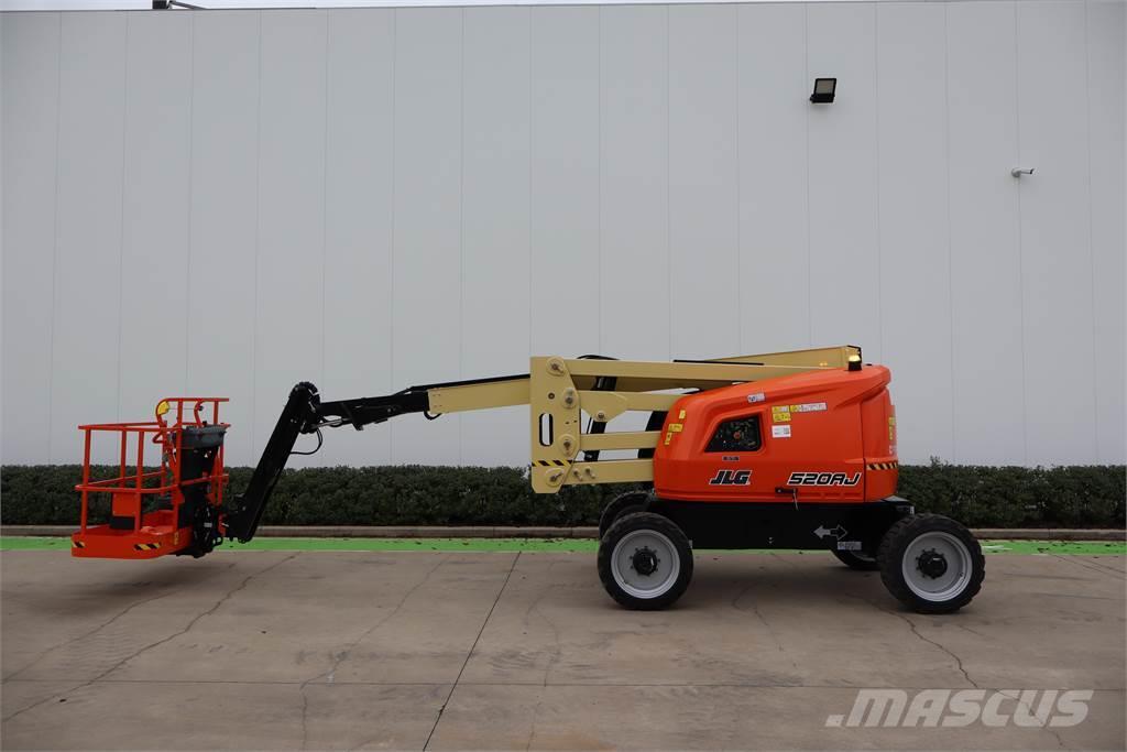 JLG 520AJ Plataformas con brazo de elevación manual