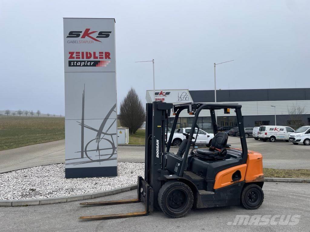 Doosan D25NXS Camiones diesel