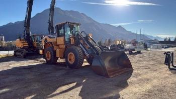 Hyundai HL940
