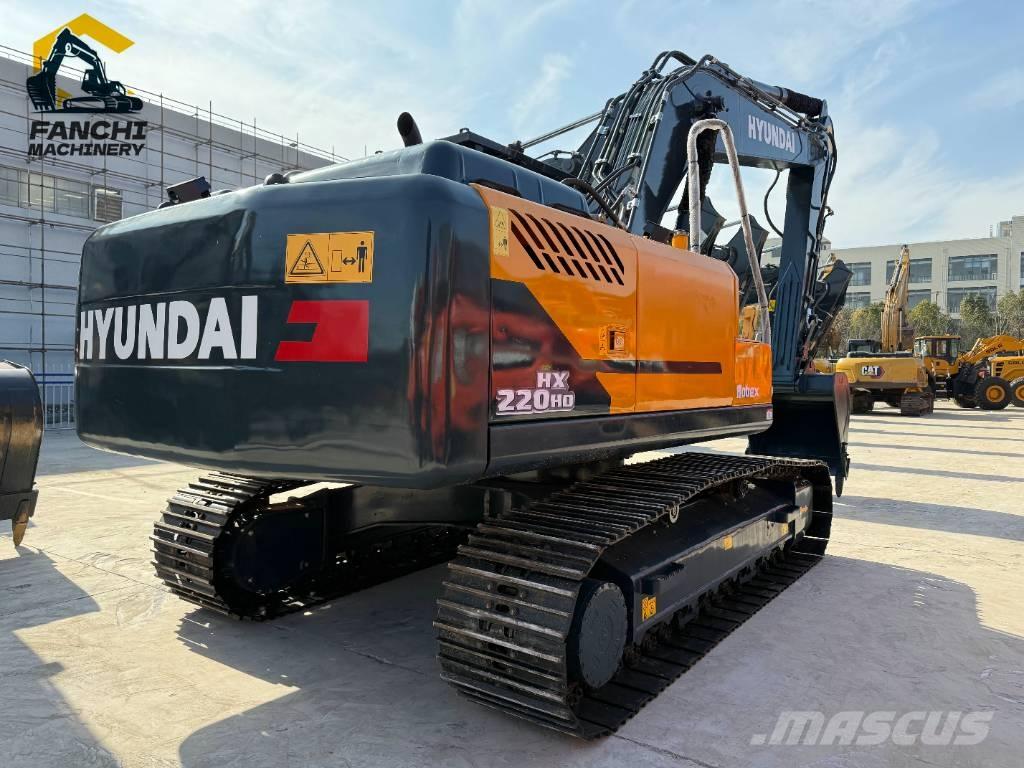 Hyundai 220 Excavadoras sobre orugas